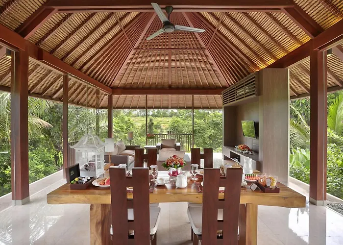 Khayangan Kemenuh By Premier Hospitality Villa Sukawati