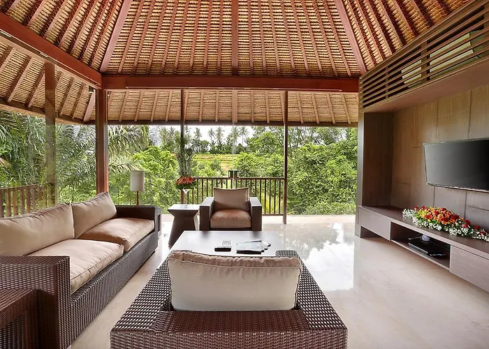 Khayangan Kemenuh By Premier Hospitality *